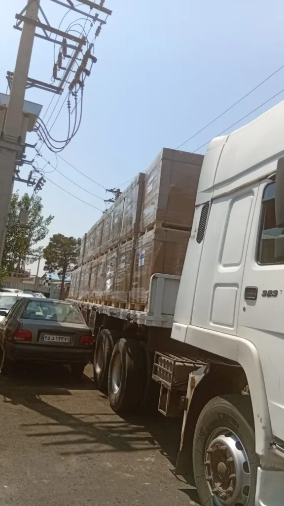 انتقال به سراسر کشور محصولات توری Valentino